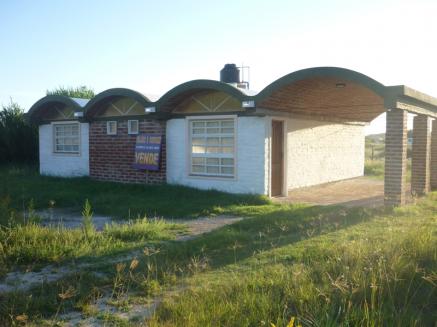 Balneario Arenas Verdes , a 80 mts. del MAR - CASA COMODA 