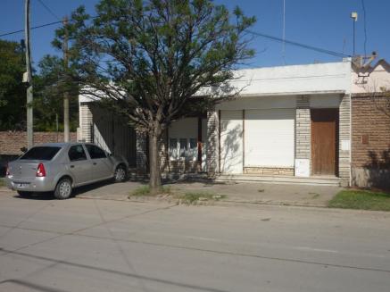 CASA C/ OFICINA Y PRIVADO 