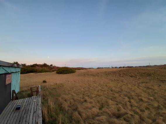 ATRACTIVA CABAÑA MARITIMA (VISTA AL MAR) VENTA ACTUALMENTE POSTERGADA